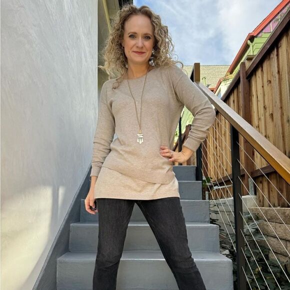 Cabi Beige Recess Pullover #4478. Size Small.  NWOT - Picture 1 of 8